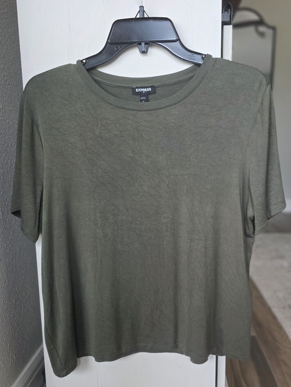 Express Olive Green Short Sleeve Crew Neck Tee